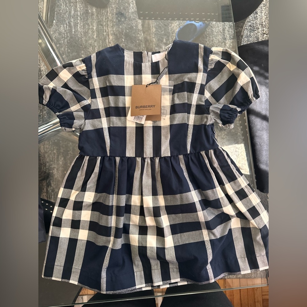 Girls Dress Size 3Y Burberry